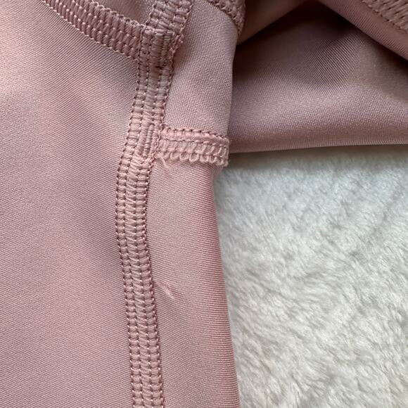 Alo Yoga Airlift Intrigue Bra and 7/8 High-Waist Airlift Legging Ballet Pink XS - Picture 8 of 15